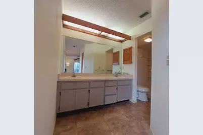 14902 Oldgate Place, Tampa, FL 33624 - Photo 20