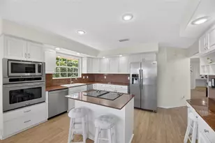 6107 Marbella Blvd, Apollo Beach, FL 33572 - Photo 20