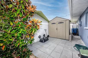 2597 Crescent Dr, Largo, FL 33770 - Photo 30