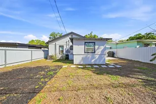 3036 Emerson Ave S, Saint Petersburg, FL 33712 - Photo 22