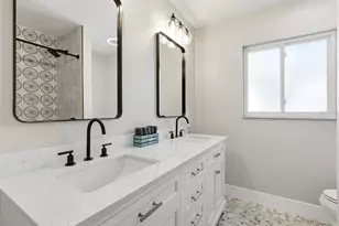 1029 Bal Harbour Dr, Apollo Beach, FL 33572 - Photo 52