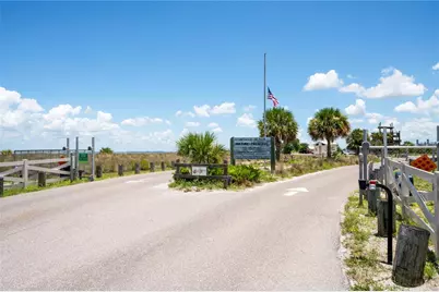 1029 Bal Harbour Drive, Apollo Beach, FL 33572 - Photo 82