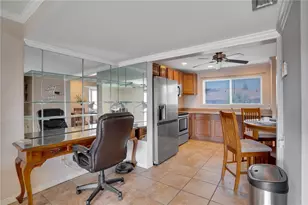 6315 Newtown Cir, Tampa, FL 33615 - Photo 8