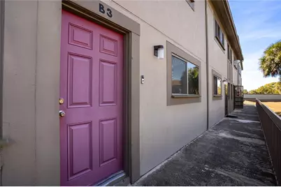 6315 Newtown Circle #15B3, Tampa, FL 33615 - Photo 2