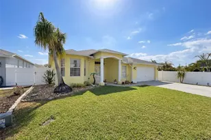 1828 Sunrise Dunes Ct, Tarpon Springs, FL 34689 - Photo 4