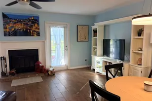 16302 Rambling Vine Dr W, Tampa, FL 33624 - Photo 14