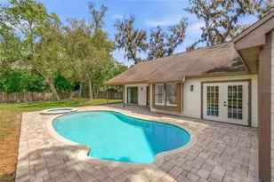 576 Channel Ct, Palm Harbor, FL 34684 - Photo 32