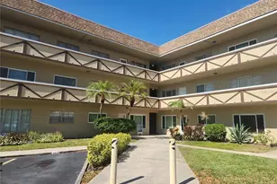 2464 Australia Way E, Clearwater, FL 33763 - Photo 1