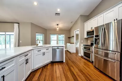 5318 Lenoir Court, Plant City, FL 33566 - Photo 12