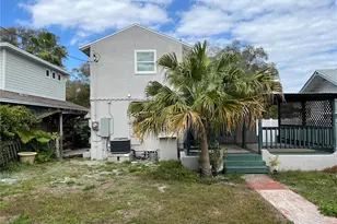 2730 Dartmouth Ave N, Saint Petersburg, FL 33713 - Photo 20