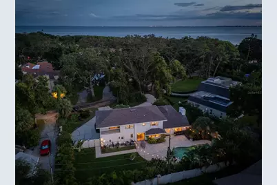 1835 Serpentine Drive S, Saint Petersburg, FL 33712 - Photo 1