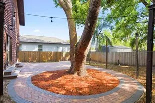 2204 Howard Ln, Tampa, FL 33612 - Photo 44