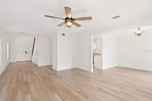 2204 Howard Ln, Tampa, FL 33612 - Photo 16