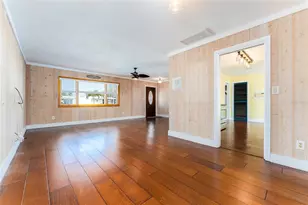 2203 W Vina Del Mar Blvd, Saint Pete Beach, FL 33706 - Photo 8