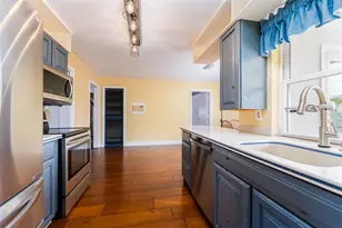 2203 W Vina Del Mar Blvd, Saint Pete Beach, FL 33706 - Photo 12