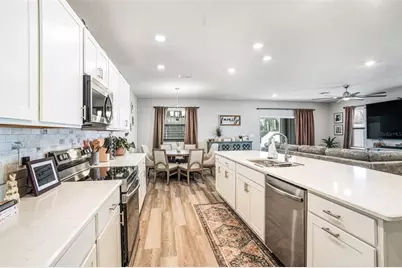 6518 Pebblebrooke Drive, Zephyrhills, FL 33541 - Photo 8