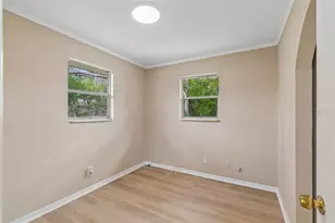 11945 Wanda Ave, New Port Richey, FL 34654 - Photo 18
