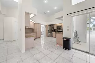 348 Florian Way, Spring Hill, FL 34609 - Photo 10