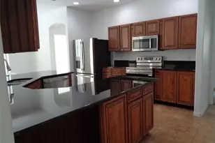 6102 Savoy Cir, Lutz, FL 33558 - Photo 10