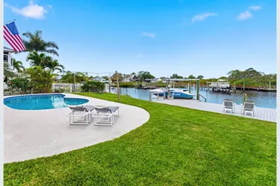 5551 Jobeth Dr, New Port Richey, FL 34652 - Photo 10
