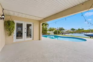 5551 Jobeth Dr, New Port Richey, FL 34652 - Photo 12