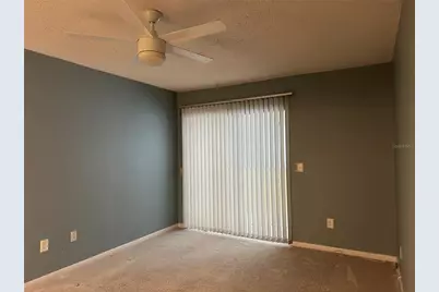 209 NE Lincoln Circle N #406, Saint Petersburg, FL 33702 - Photo 10