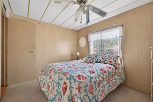 39213 Flora Ave, Zephyrhills, FL 33542 - Photo 24