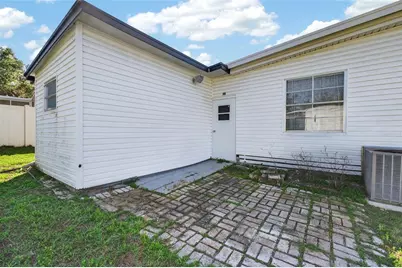 39213 Flora Avenue, Zephyrhills, FL 33542 - Photo 32