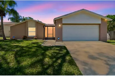 14827 Oak Vine Drive, Lutz, FL 33559 - Photo 2
