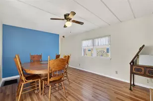 39136 Flora Ave, Zephyrhills, FL 33542 - Photo 10