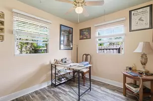 10698 106th St, Largo, FL 33773 - Photo 24