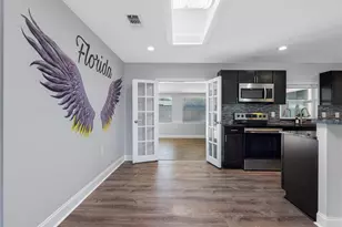 3834 14th Ave SE, Largo, FL 33771 - Photo 8