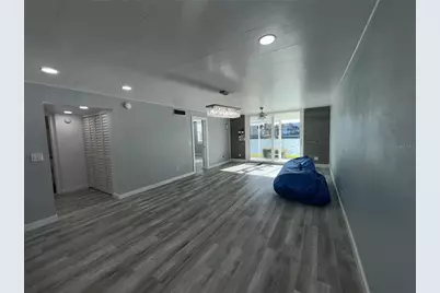 7625 Sun Island Drive S #108, South Pasadena, FL 33707 - Photo 8