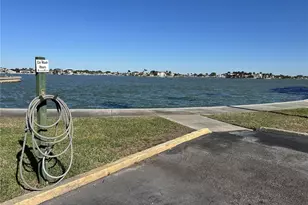 7625 Sun Island Dr S, South Pasadena, FL 33707 - Photo 42