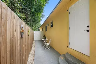 10407 N Woodmere Rd, Tampa, FL 33617 - Photo 42