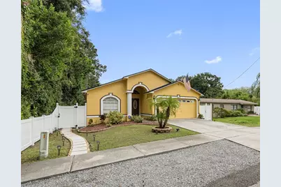 10407 N Woodmere Road, Tampa, FL 33617 - Photo 4