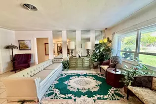 9970 54th Ave N, Saint Petersburg, FL 33708 - Photo 6