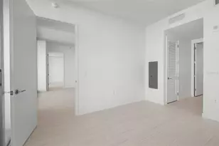 400 Central Ave, Saint Petersburg, FL 33701 - Photo 26