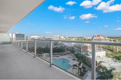 400 Central Avenue #1109, Saint Petersburg, FL 33701 - Photo 2