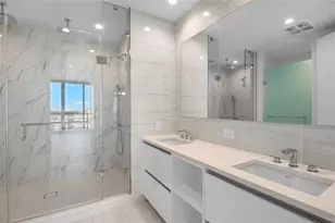 400 Central Ave, Saint Petersburg, FL 33701 - Photo 22