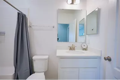 31300 Kale Brooks Court, San Antonio, FL 33576 - Photo 18