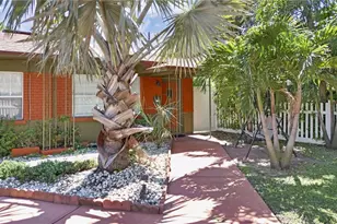 2016 2nd Ave N, Saint Petersburg, FL 33713 - Photo 2