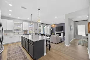 6066 Golden Nettle Dr, Apollo Beach, FL 33572 - Photo 10