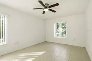 3134 Lake Pine Way, Tarpon Springs, FL 34688 - Photo 16