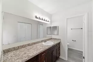 727 Isleton Dr, Brandon, FL 33511 - Photo 22