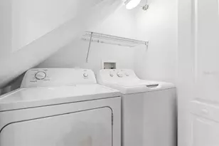 2411 Lake Woodberry Cir, Brandon, FL 33510 - Photo 36