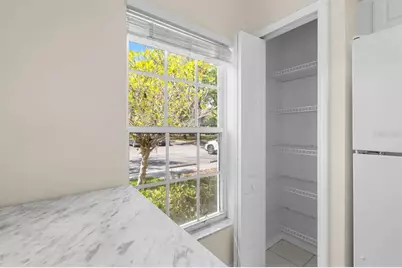 2411 Lake Woodberry Circle, Brandon, FL 33510 - Photo 18