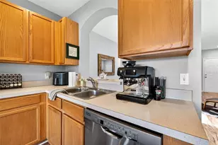 12256 Foxmoor Peak Dr, Riverview, FL 33579 - Photo 16