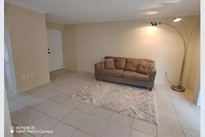 1044 82nd Terrace N #1044D, Saint Petersburg, FL 33702 - Photo 4