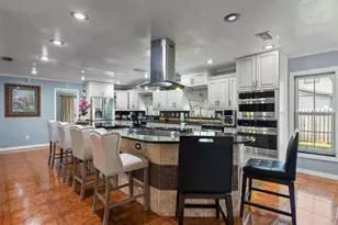 14865 Wildwood Dr, Largo, FL 33774 - Photo 4